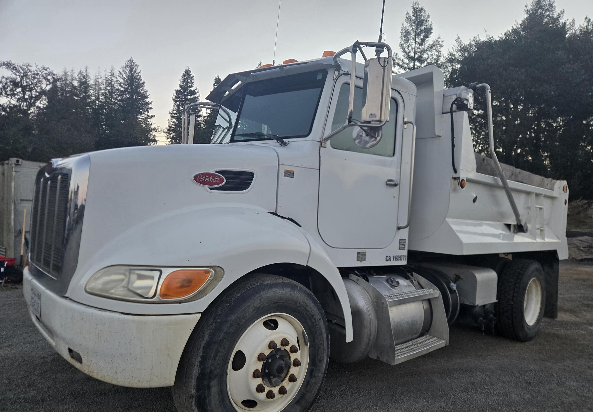 2013 PETERBILT 337 in Santa Rosa, CA