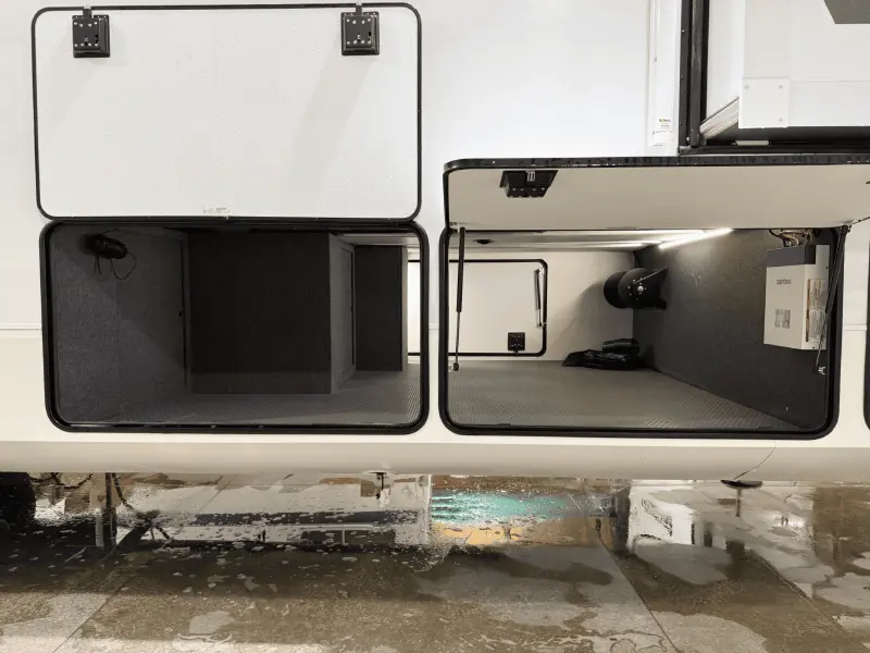 2027 KZ RV Durango Gold G384MSQ