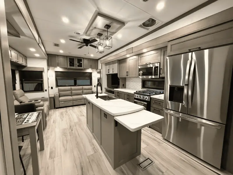 2027 KZ RV Durango Gold G384MSQ