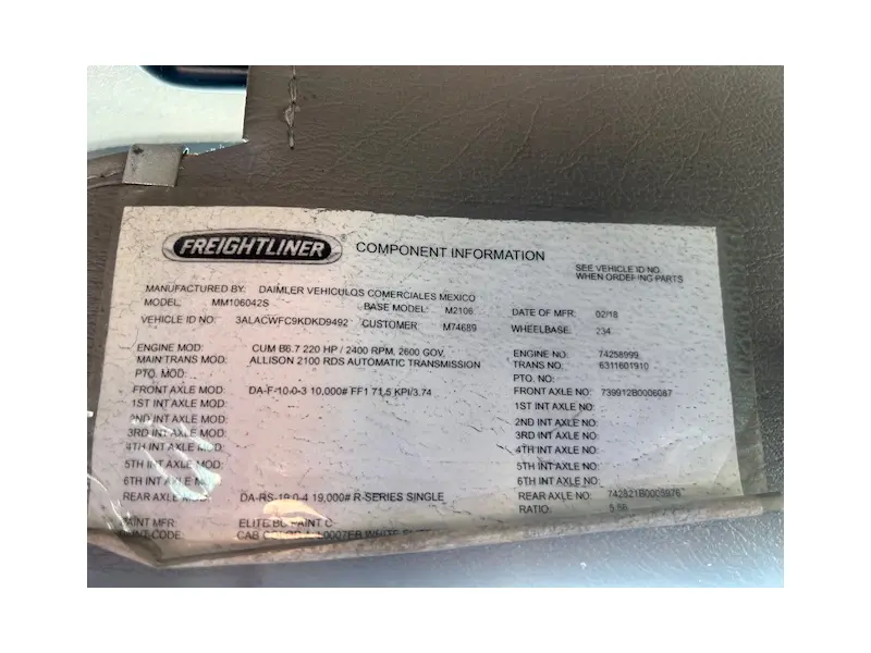 2019 FREIGHTLINER BUSINESS CLASS M2