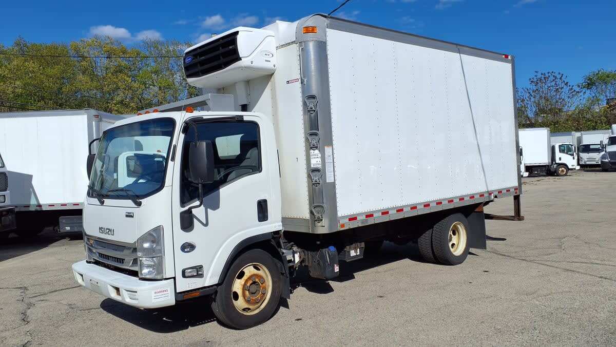 2019 ISUZU NRR in Warwick, RI