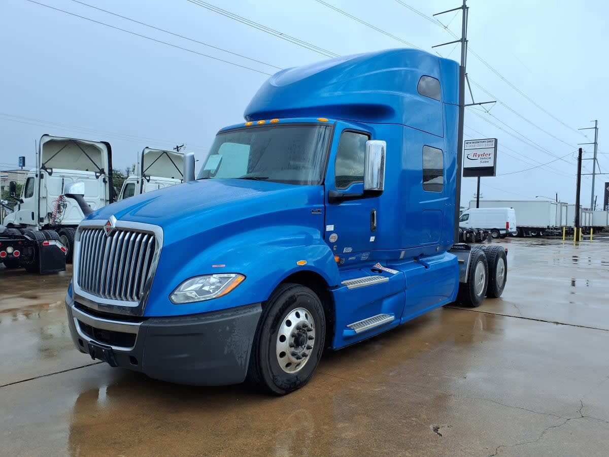 2021 INTERNATIONAL LT625 SLPR CAB in Dallas, TX