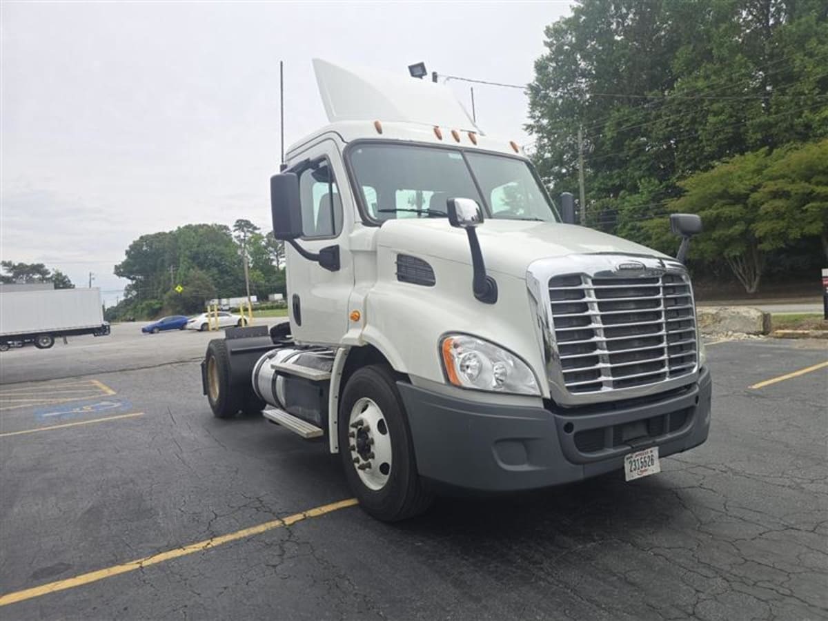 2016 FREIGHTLINER CASCADIA 113 in Atlanta, GA
