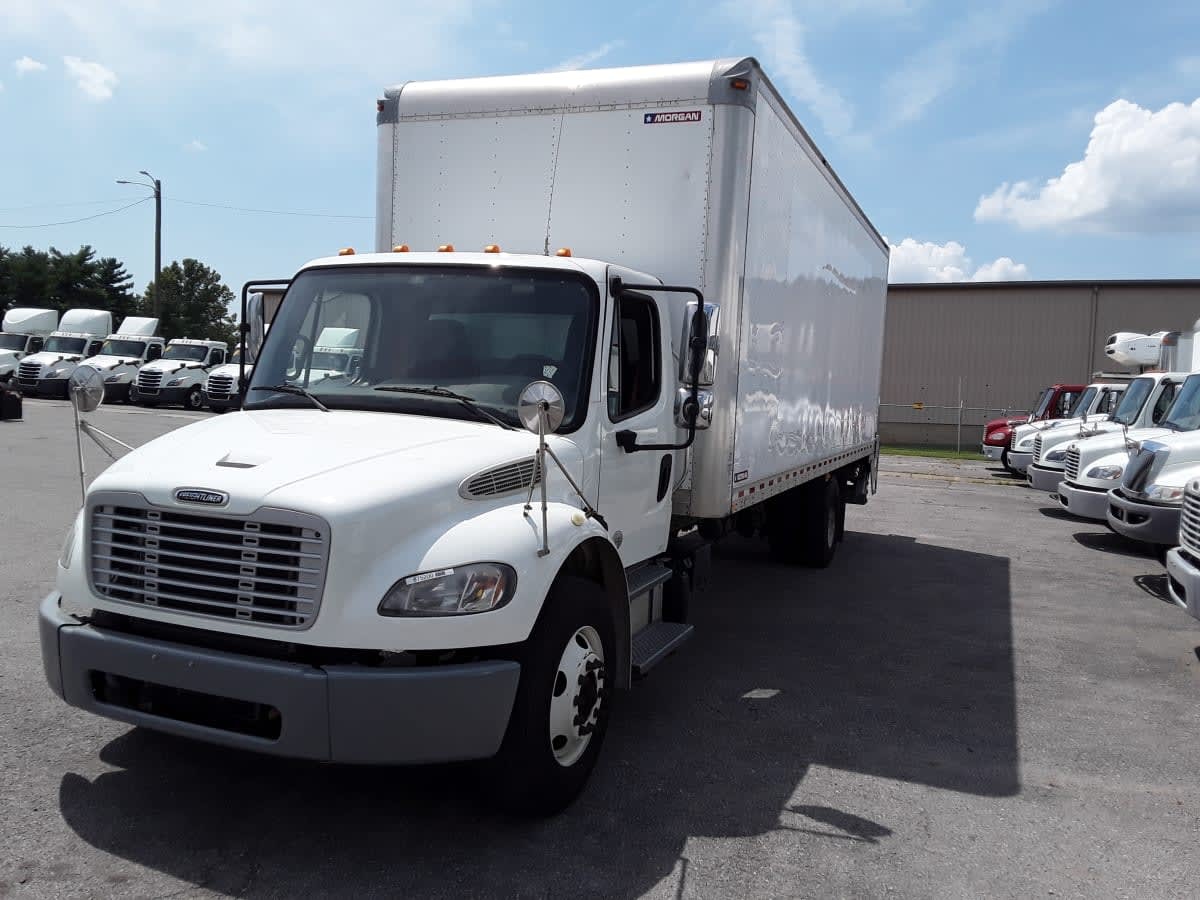 2019 FREIGHTLINER BUSINESS CLASS M2 106 in Nashville, TN