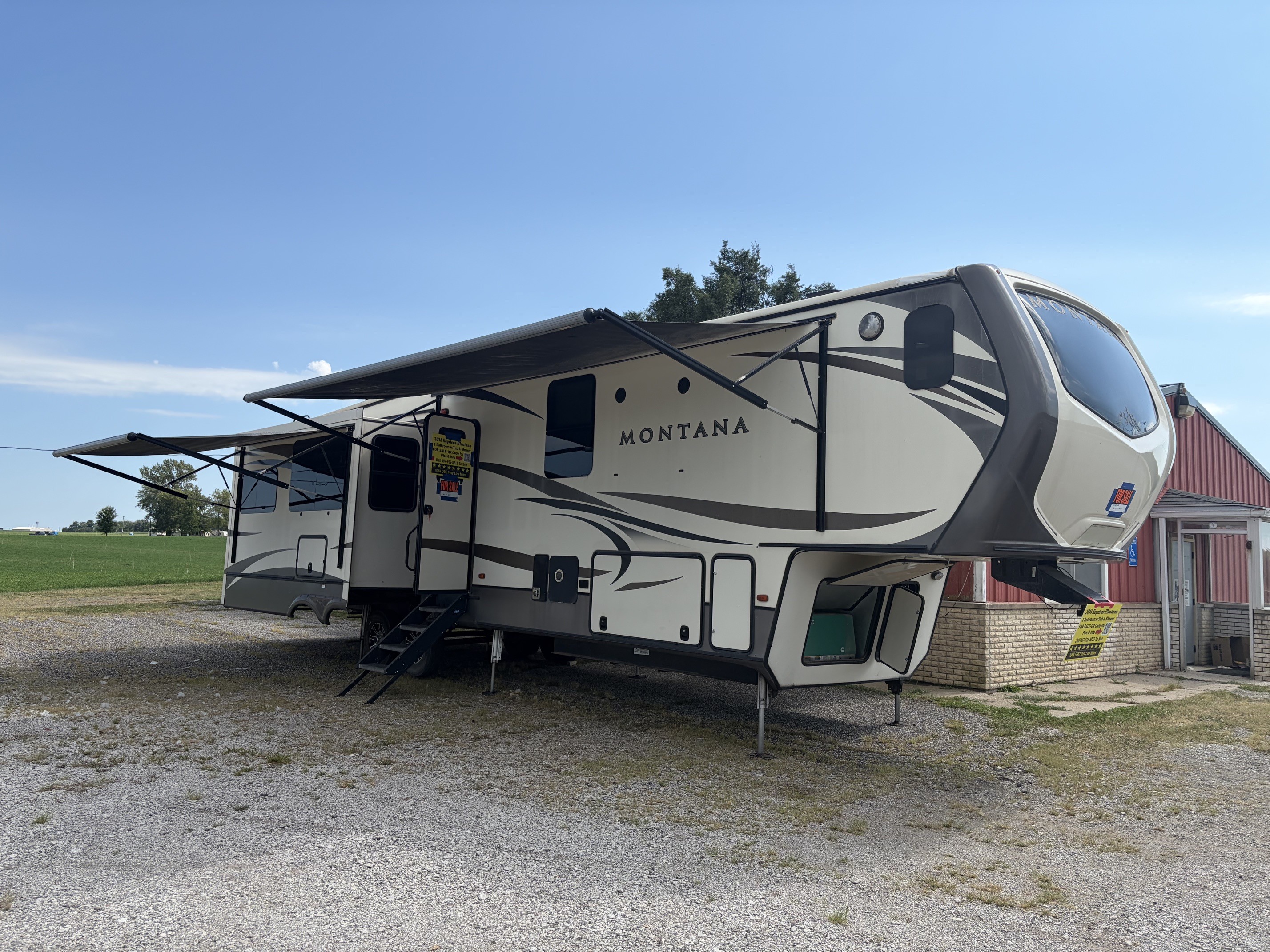 2018 Keystone MONTANA 3811MS RV