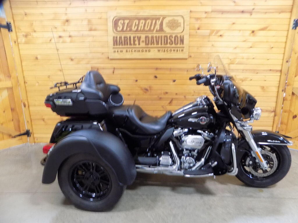 2024 Harley-Davidson Tri Glide Ultra ULTRA CLASSIC in New Richmond, WI