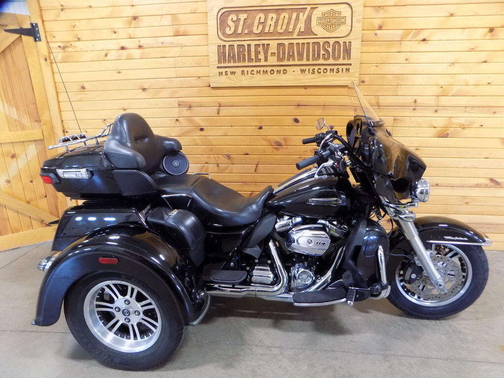 2019 Harley-Davidson Tri Glide Ultra ULTRA CLASSIC in New Richmond, WI