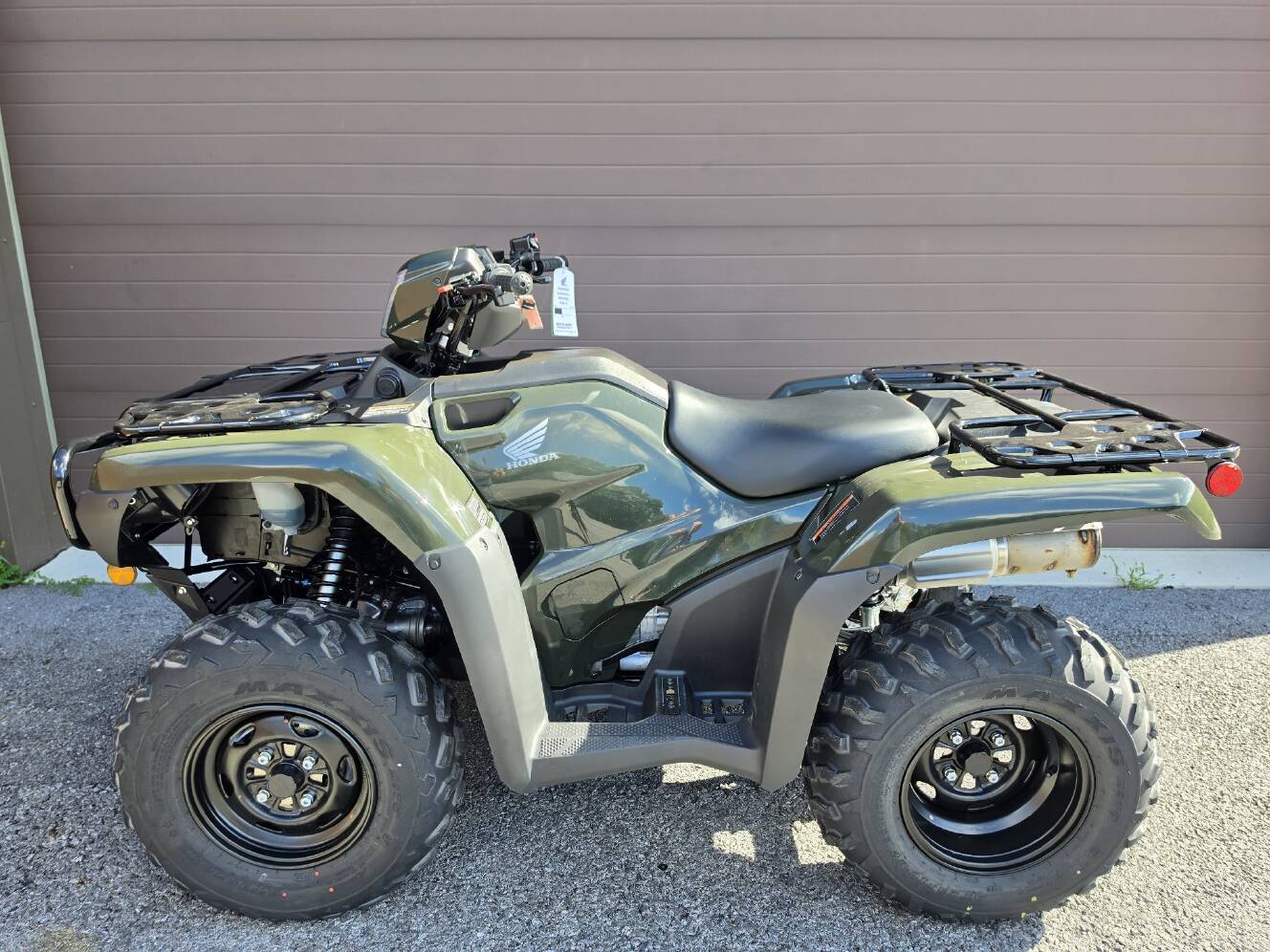 A photo of this 2027 Honda FourTrax Foreman 4x4