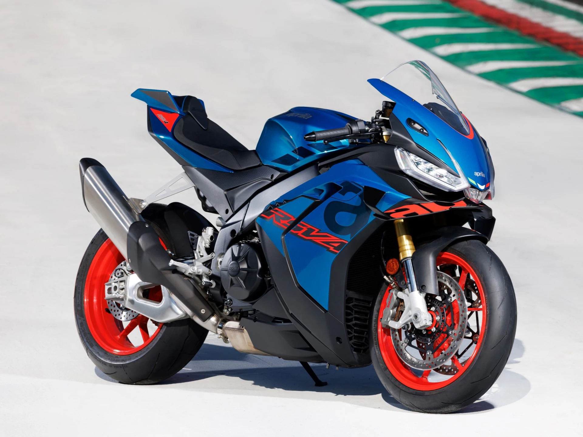 2027 Aprilia RSV4 in Red Lion, PA
