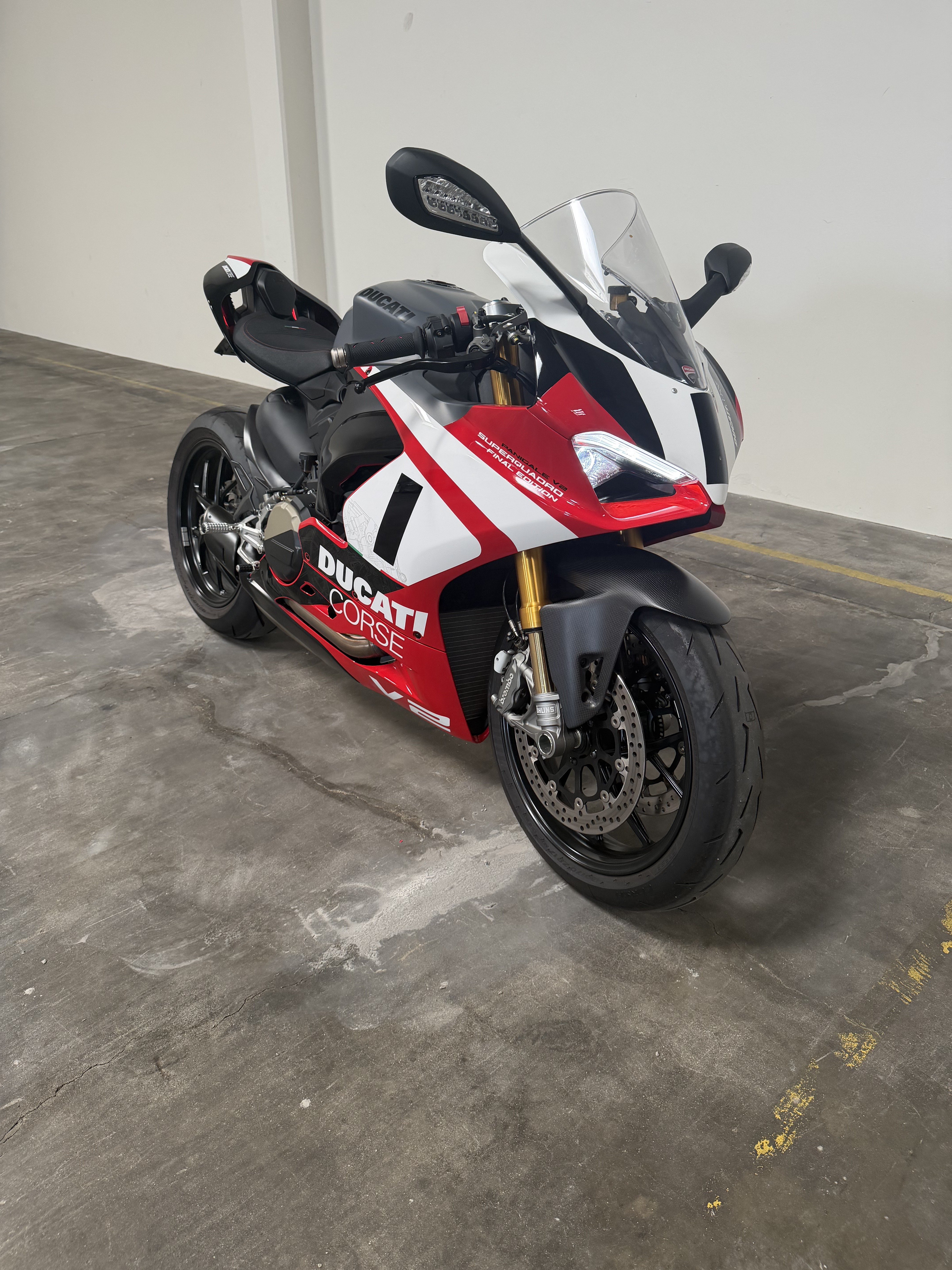 2025 Ducati PANIGALE V2 SUPERQUADRO FINAL EDITION in long beach CA