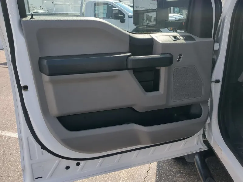2020 FORD F550