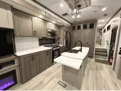 2027 KZ RV Durango Gold G384MSQ