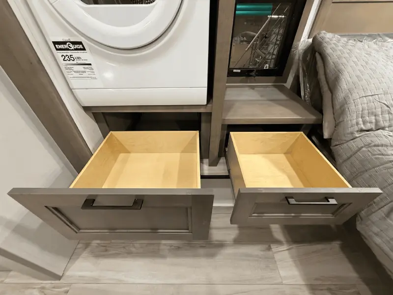 2027 KZ RV Durango Gold G384MSQ