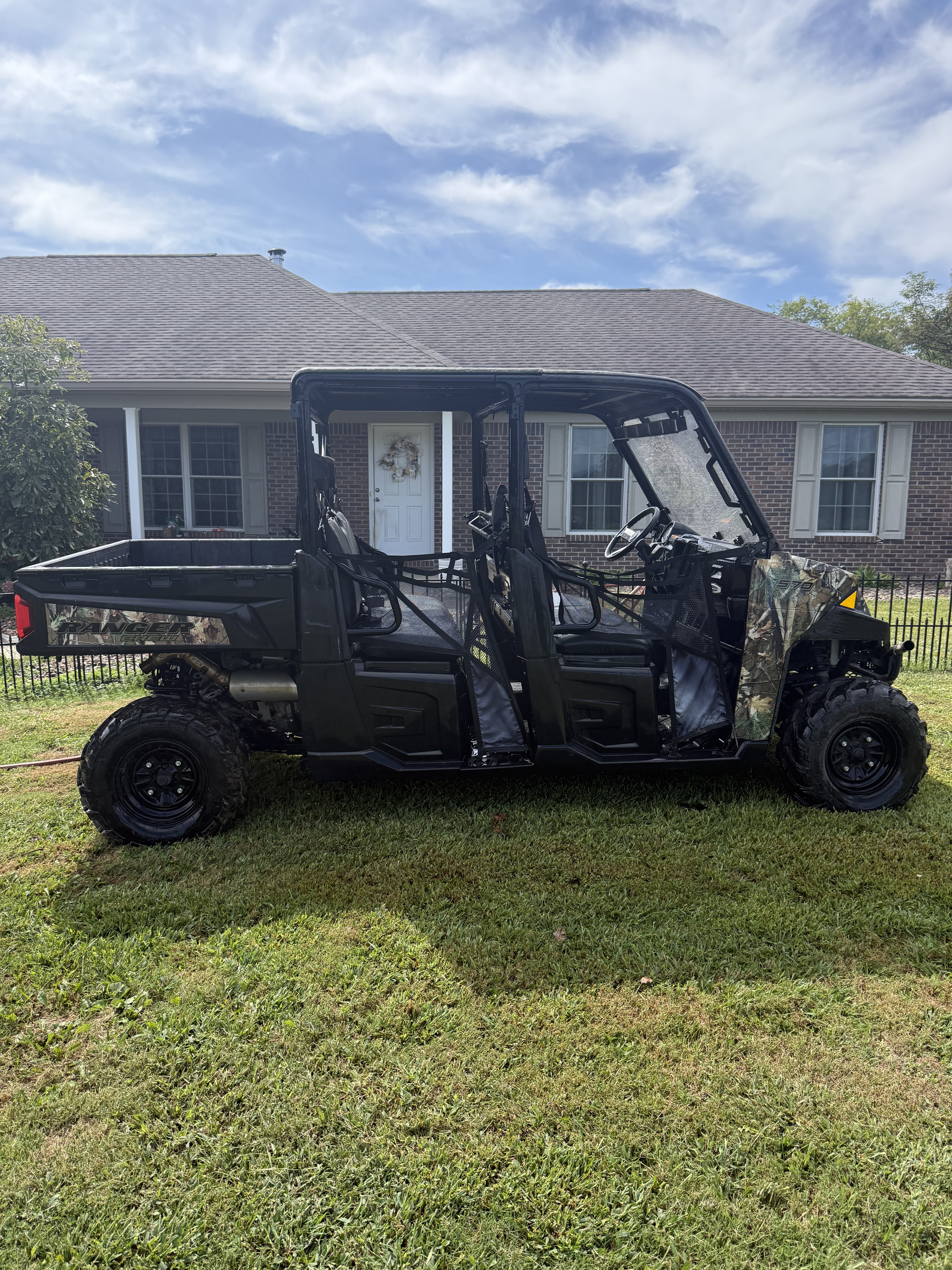 2016 Polaris RANGER CREW 570 FULL SIZE BASE Recreation/Utility ATV