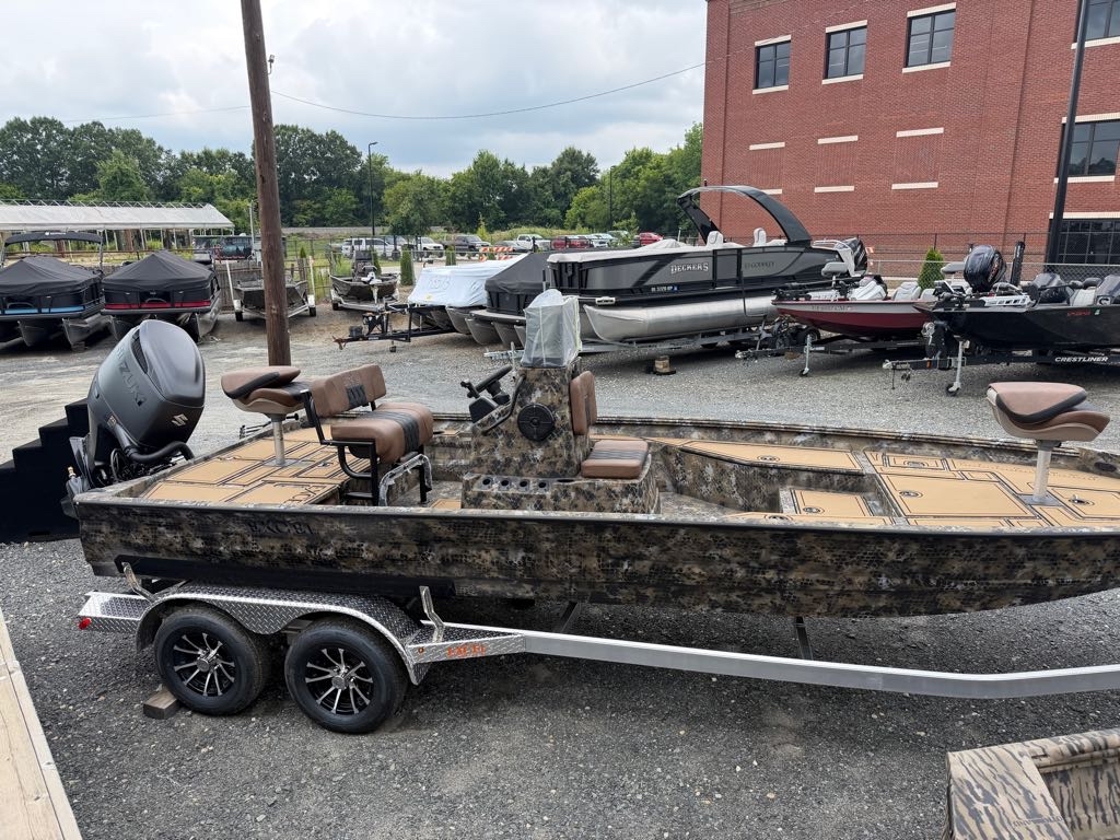 2027 Excel Bay Pro 230 Elite - 250 HP Suzuki 220 in pineville NC