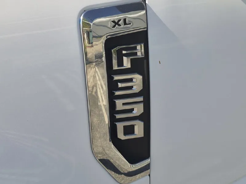 2022 FORD F350