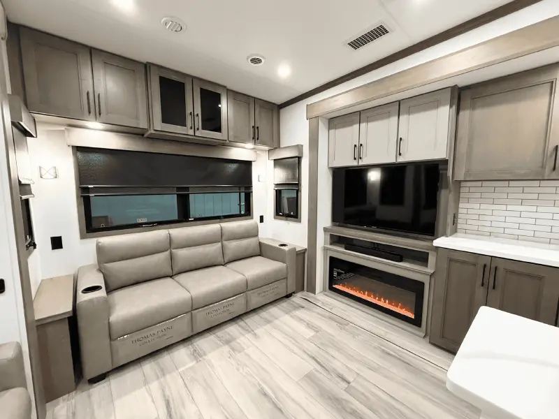 2026 KZ RV Durango Gold G384MSQ