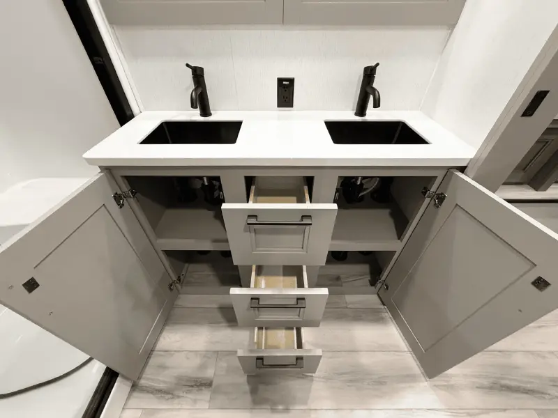 2026 KZ RV Durango Gold G384MSQ