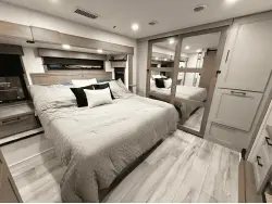 2026 KZ RV Durango Gold G384MSQ