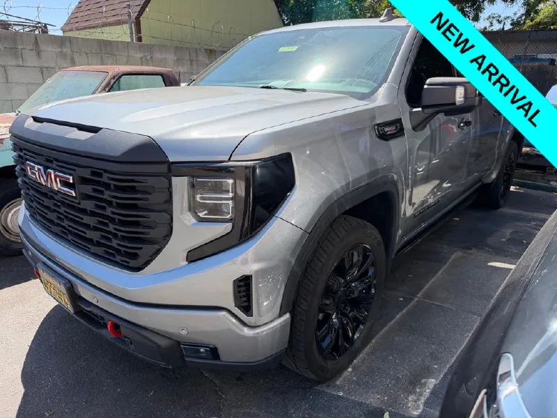 2023 GMC SIERRA