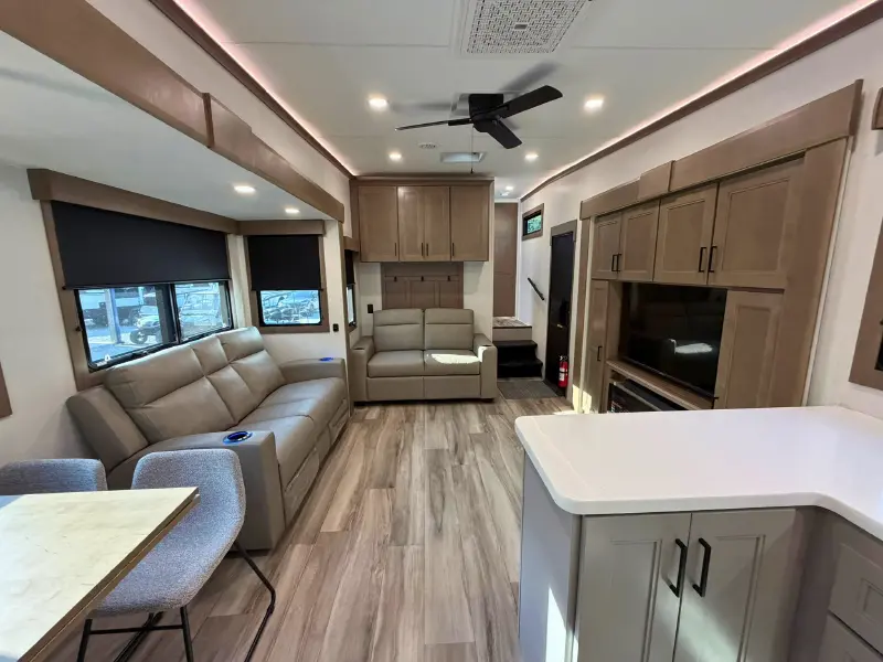2027 KZ RV Durango D321RKT