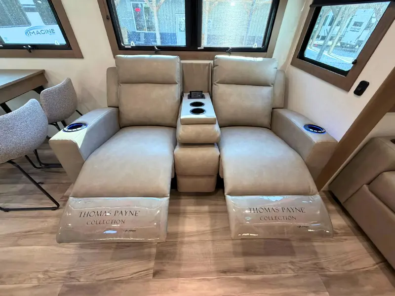2027 KZ RV Durango D321RKT