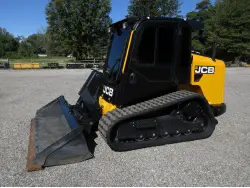 2023 JCB 300T
