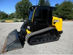 2023 JCB 300T