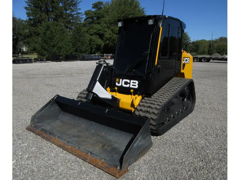 2023 JCB 300T