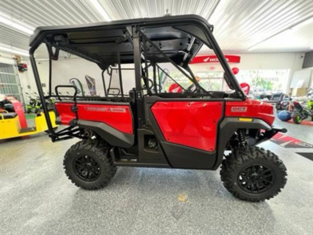 A photo of this 2026 Honda Pioneer 1000-5 Deluxe