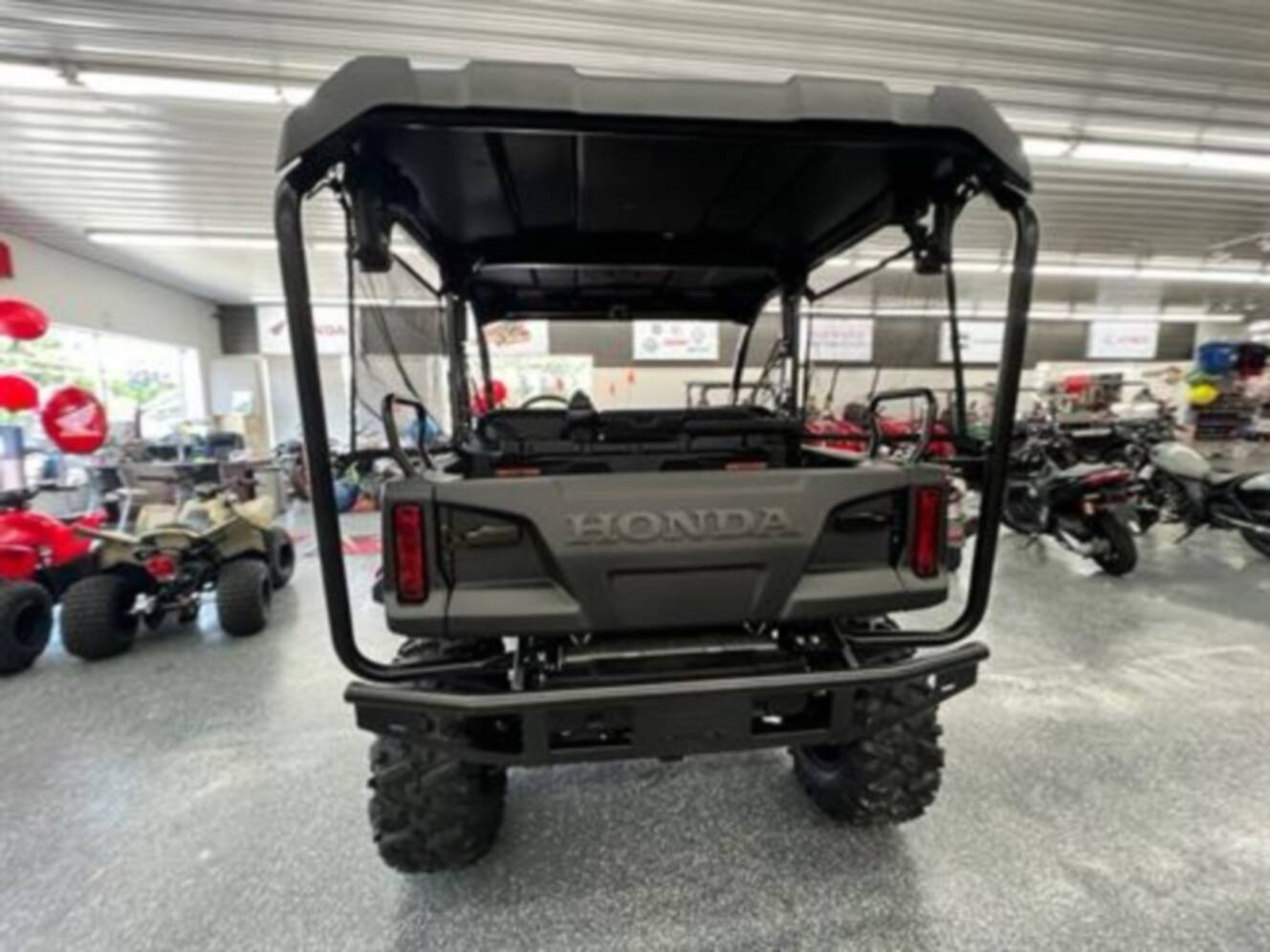 A photo of this 2026 Honda Pioneer 1000-5 Deluxe