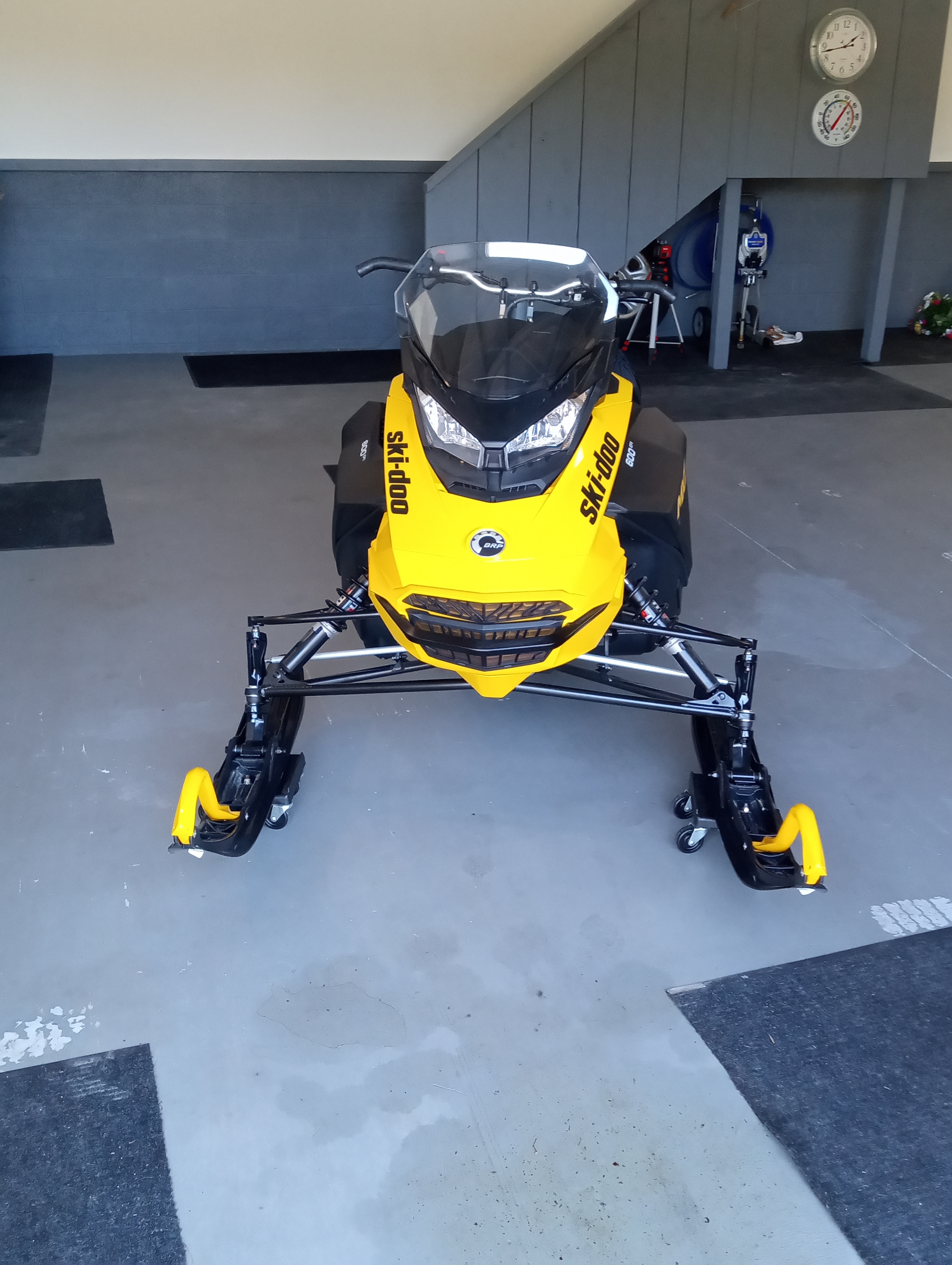 2025 Ski-Doo MXZ SPORT in hawley PA