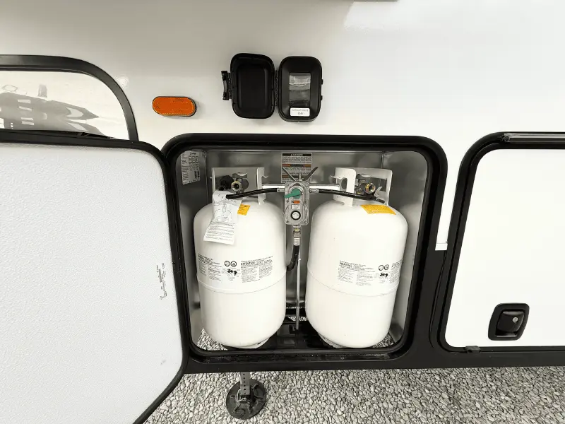 2026 KZ RV Durango D256RKT Half-Ton