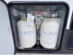 2027 KZ RV Durango D256RKT Half-Ton