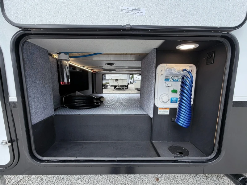 2027 KZ RV Durango D256RKT Half-Ton