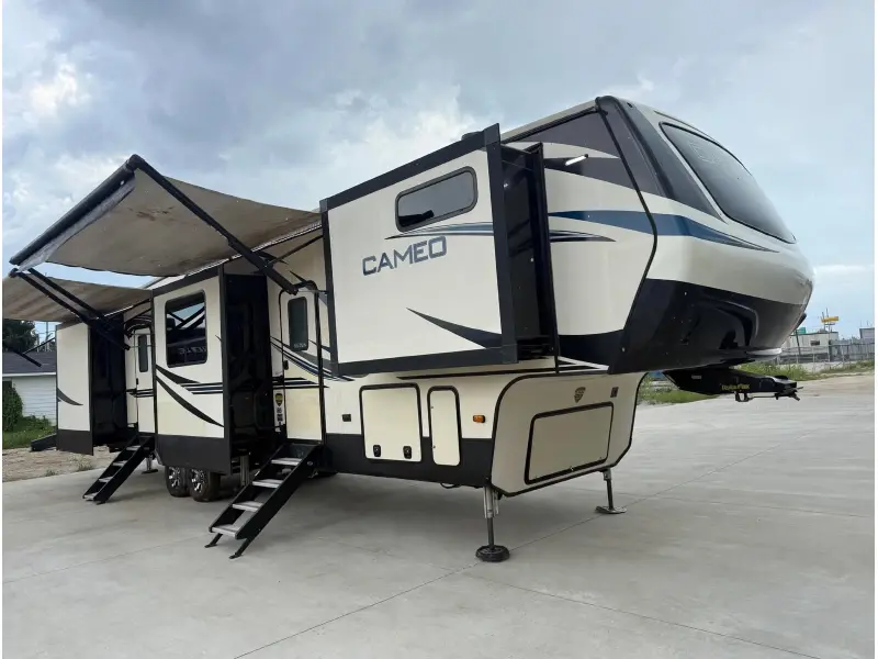 2020 CROSSROADS CAMEO 4021FK