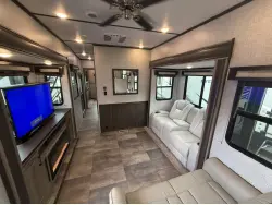 2020 CROSSROADS CAMEO 4021FK