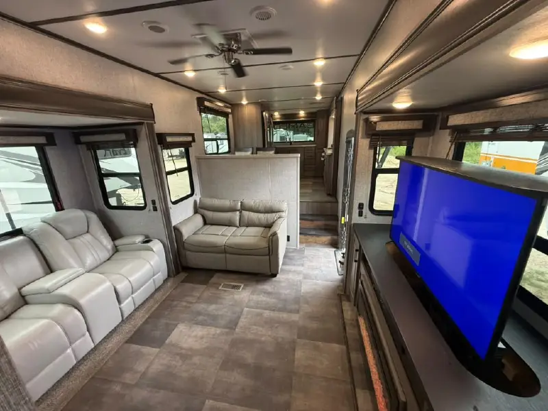 2020 CROSSROADS CAMEO 4021FK