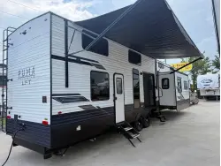2025 PALOMINO PUMA 402LFT
