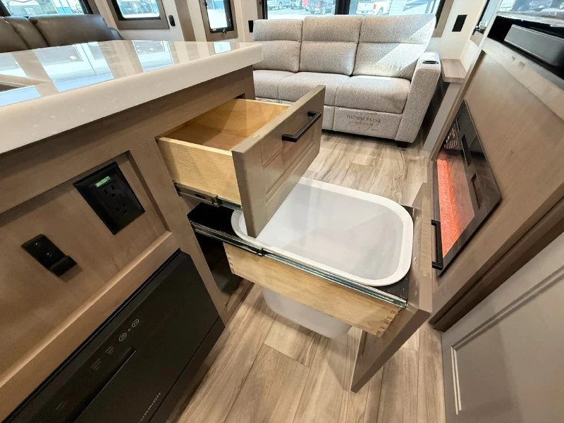 2027 KZ RV Durango D301RLT