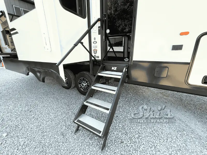2026 KZ RV Durango D302RLT