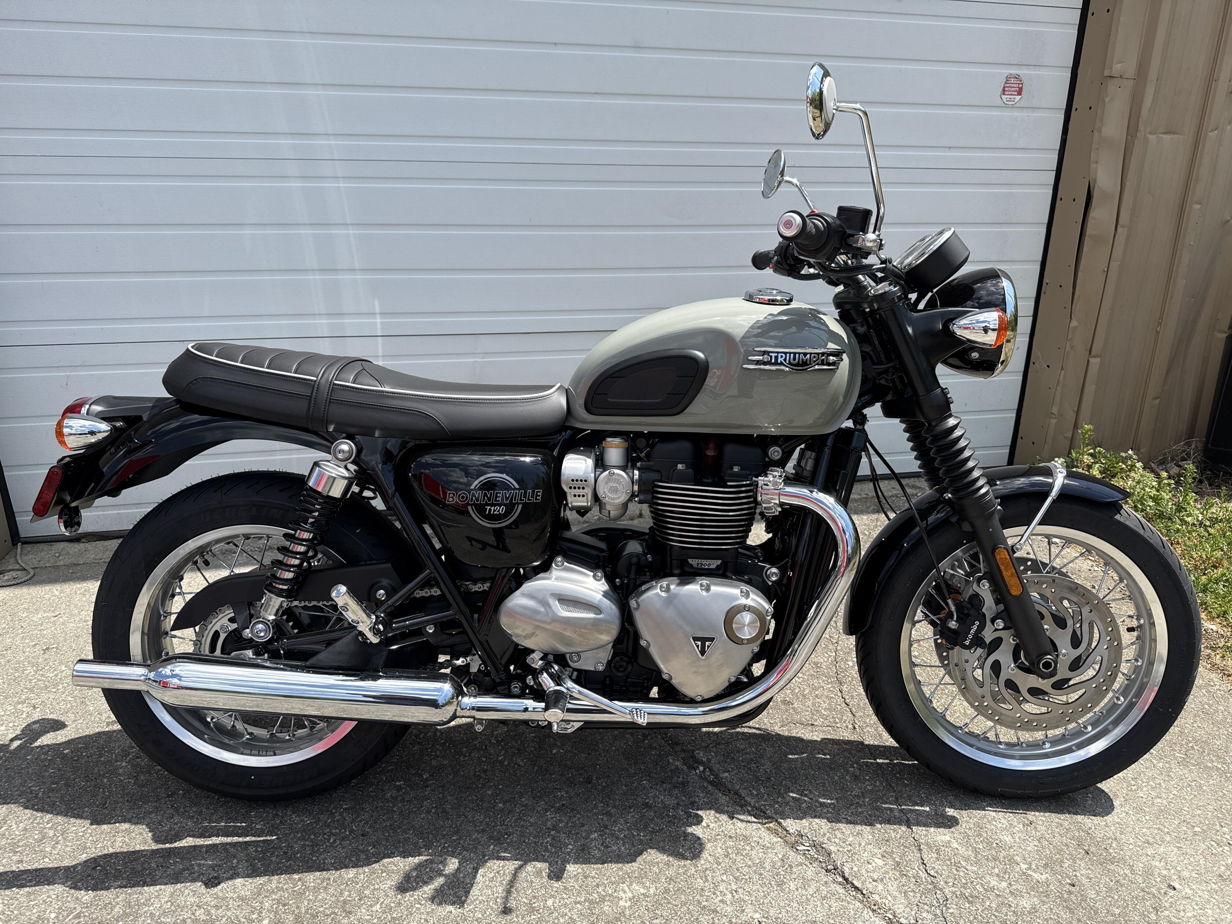 2026 Triumph Bonneville T120 BASE in Salem, VA