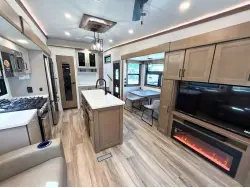 2027 KZ RV Durango D302RLT