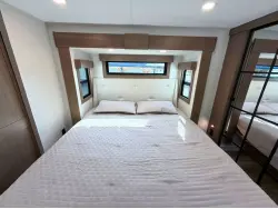 2027 KZ RV Durango D302RLT