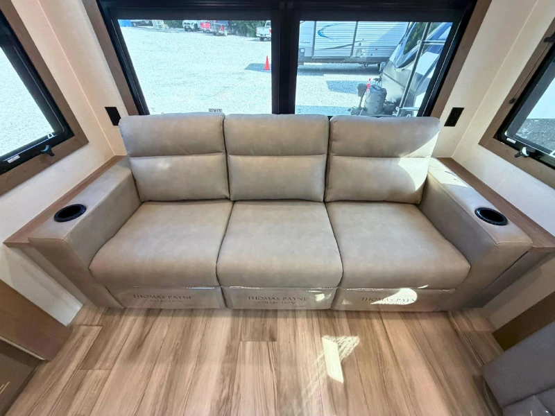 2027 KZ RV Durango D302RLT