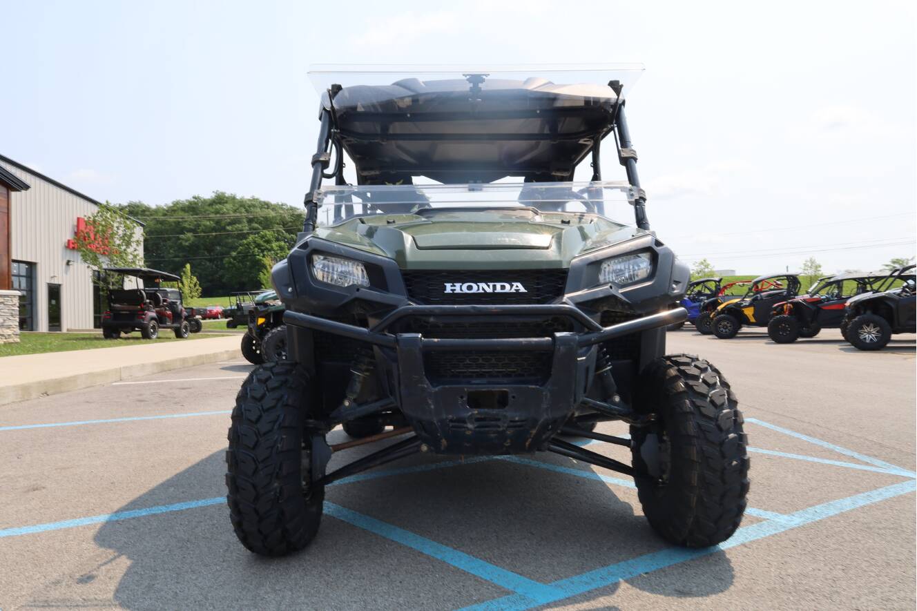 A photo of this 2020 Honda Pioneer 1000-5