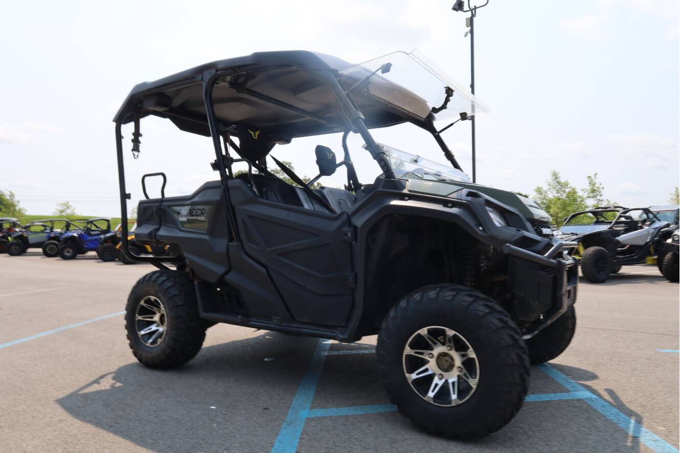 A photo of this 2020 Honda Pioneer 1000-5
