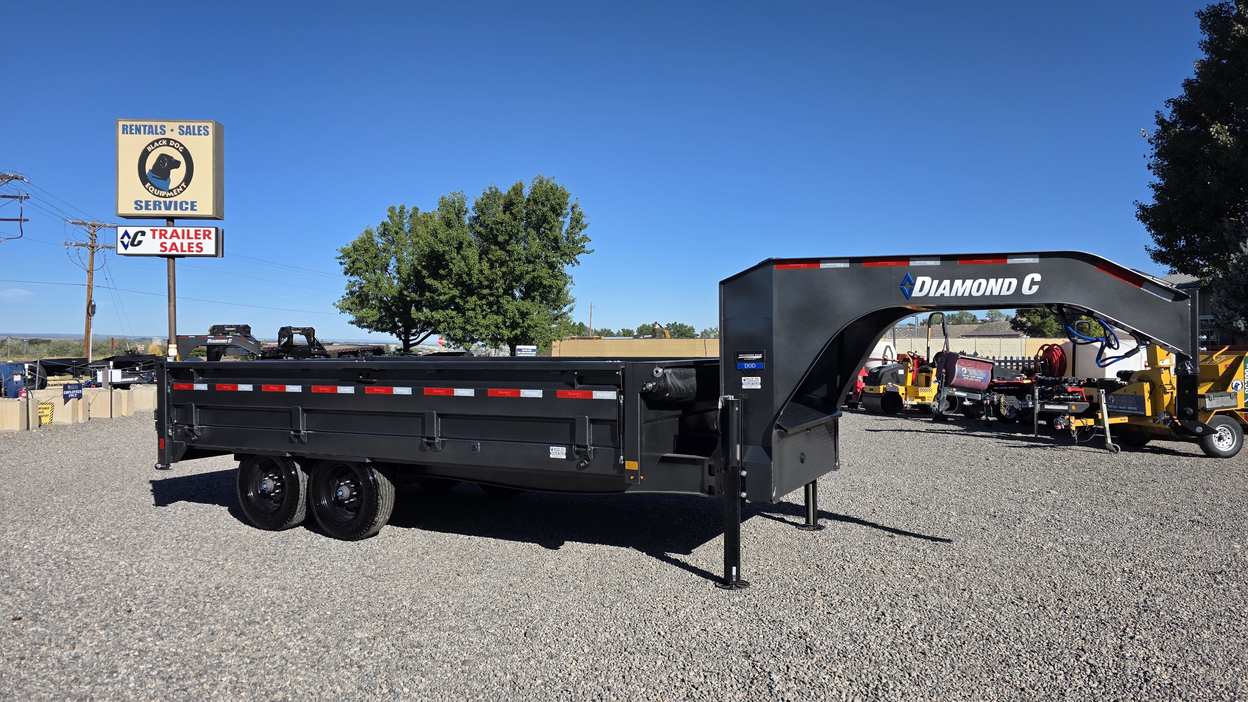 2027 DIAMOND C DOD-GN210 16’ GN Deck Over Dump 23000 GVWR in Montrose, CO