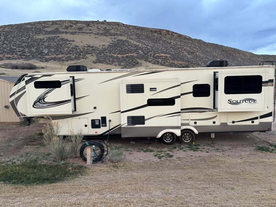 2020 Grand Design SOLITUDE 375RES RV