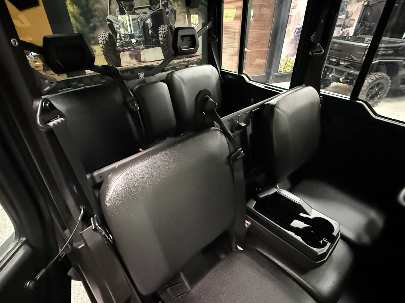 A photo of this 2027 Can-Am Defender MAX DPS CAB HD10